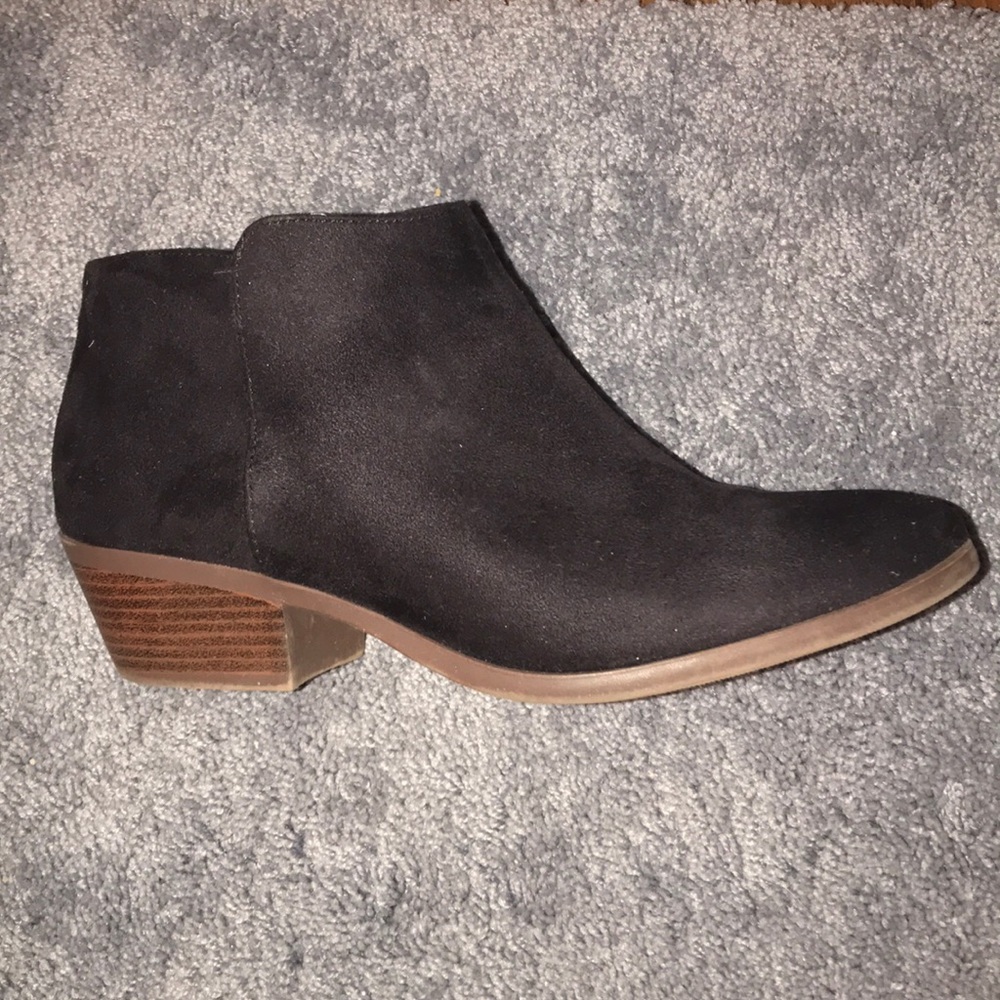 Ankle booties